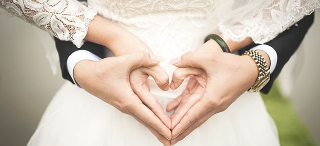Auguri di Matrimonio, le frasi di nozze più originali da dedicare ai novelli sposi